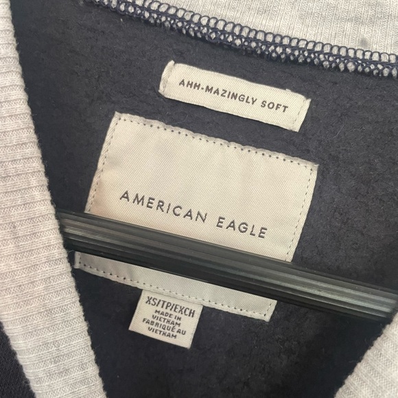 AEO AhhMazingly Soft Colorblock Pullover - Picture 6 of 8